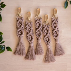 Macrame Keychain, Hand Bag Tag, Baby Shower Gift, Bridal Party Favour, Wedding Favours, Gifts for Galantines,  Eco-friendly Gifts, Cotton