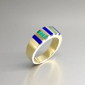 Ring Lapis Lazuli mit Malachit und 18K Gold einzigartiges Geschenk für sie Blau Grün Natürlicher Edelstein Dezember September Geburtsstein Jahrestag