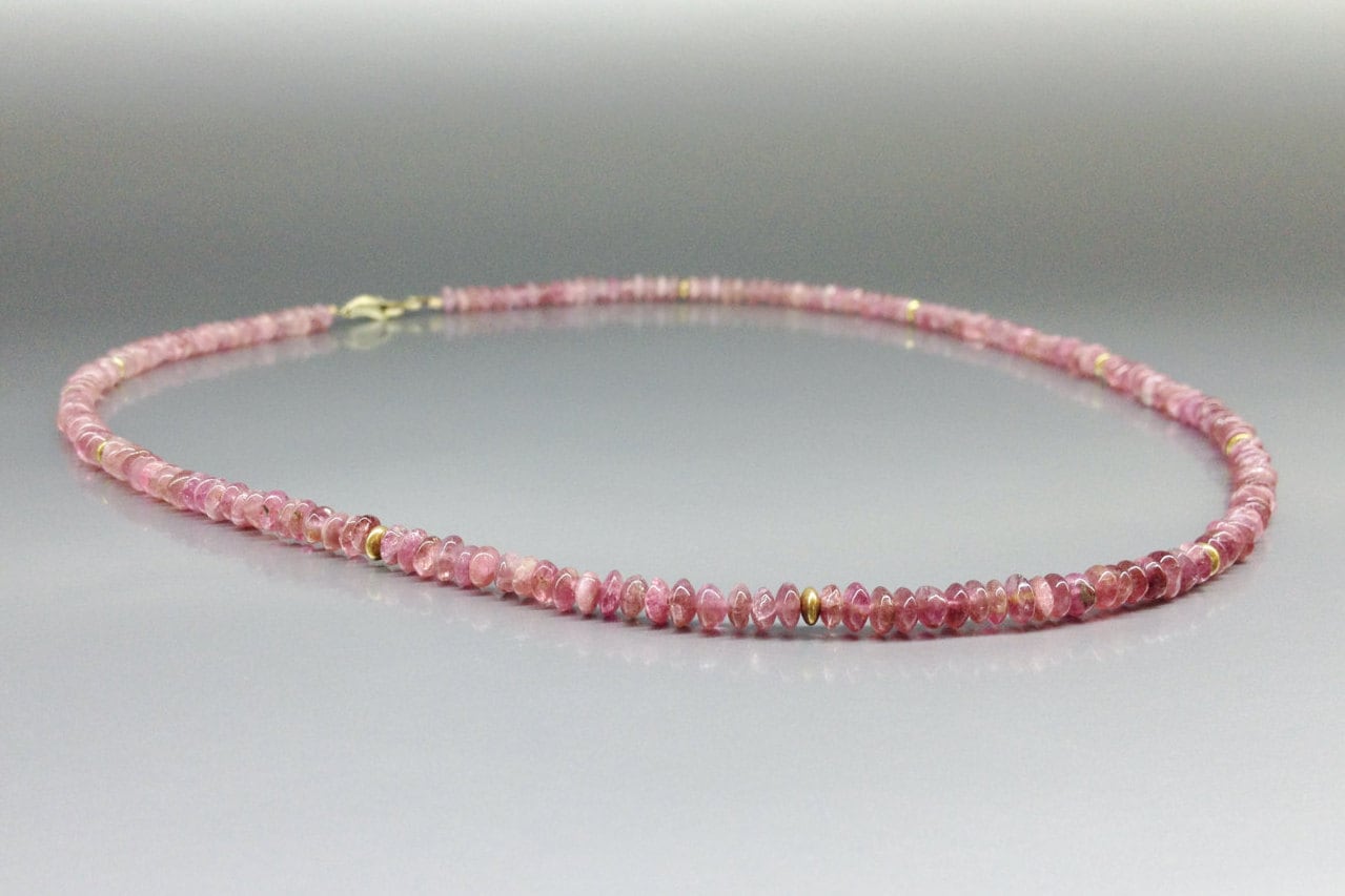 Collier Fait Main En Laiton Plaqué Argent Avec Quartz Solaire & Rubellite | Longueur 18 Pouces, Fermoir à Bascule, Style Marquise