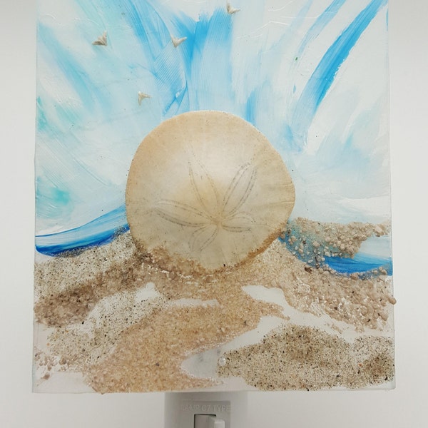 Night Light | Beach Decor |  Nautical Decor | Upcycled Recycled Repurposed | Ocean Decor | Sea Shell Home Decor | Beach Lovers | Wedding