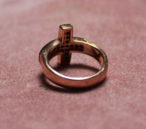 Vintage Cross Ring/Black Spinel and Bronze Cross … - image 6