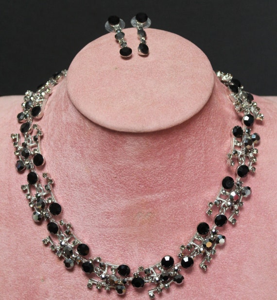 Onyx and Crystal Silver Necklace Set/Fashion Neckl