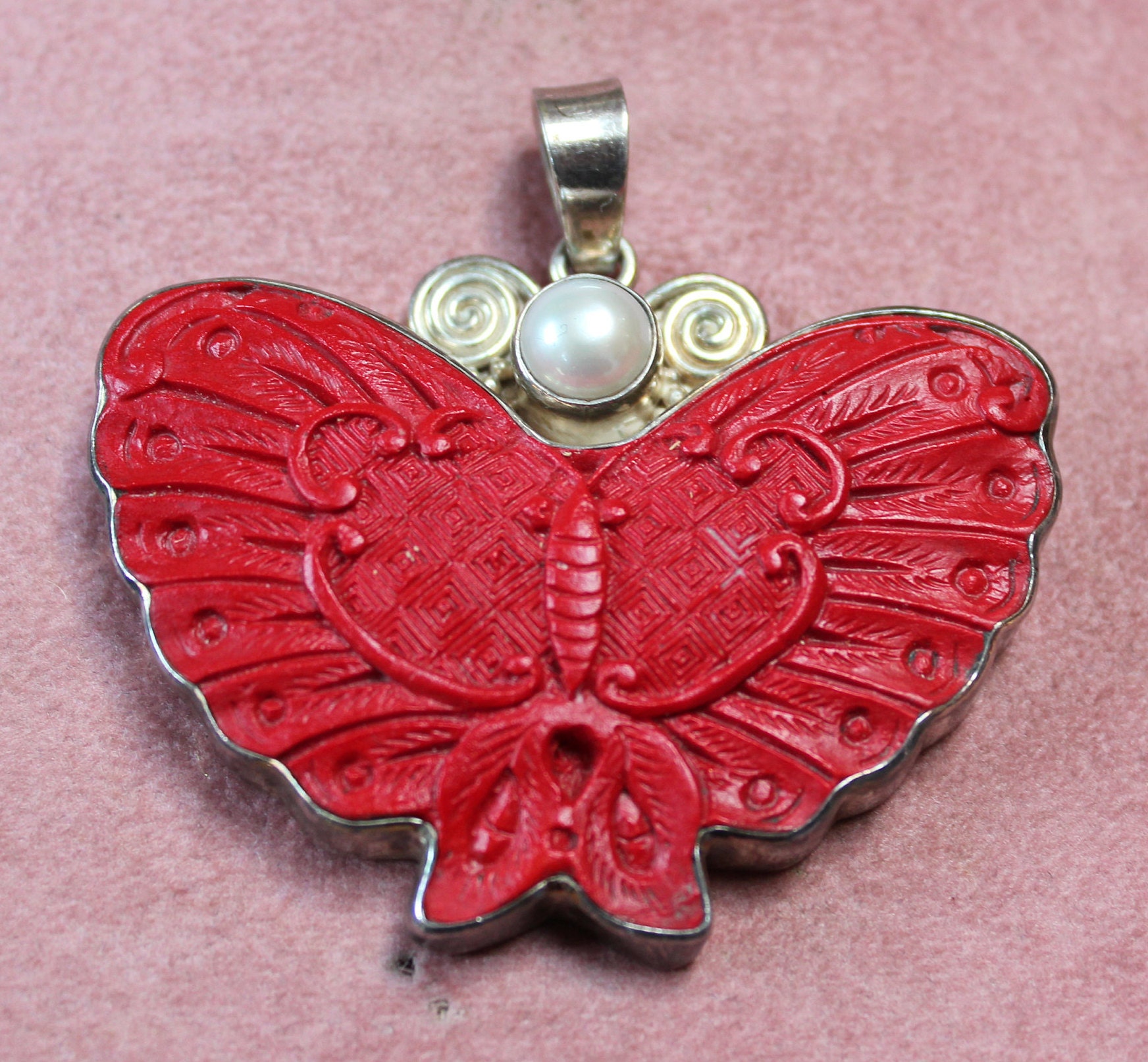 Red Butterfly Pendant (Green Dots) – JewelryByASY