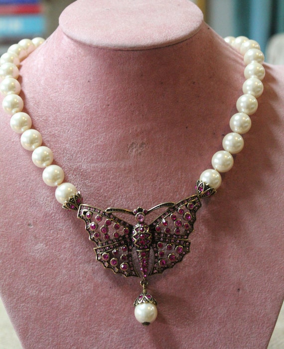 Heidi Daus Pearl and Ruby Butterfly Necklace/Heid… - image 2