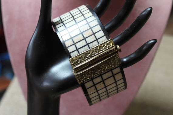 Beautiful, Bold Middle Eastern Wooden and Brass Bangle Bracelet/Middle Eastern Bangle Bracelet/Birthday/Anniversary