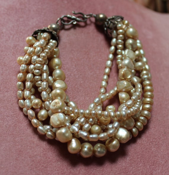 Eight Strand Champagne Cultured Pearl Bracelet/Ch… - image 4