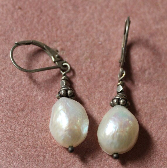 Pearl Earrings - image 4