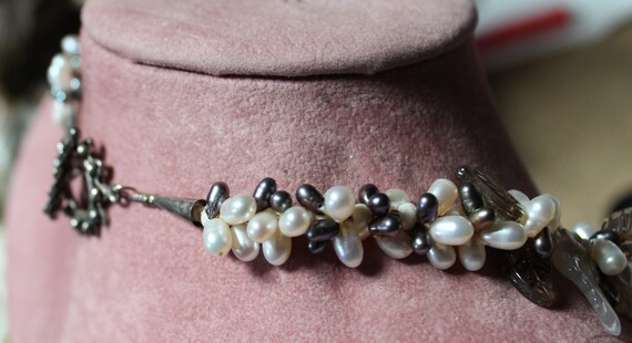 Handcrafted Pearl Cluster and Crystal Necklace/Wh… - image 5