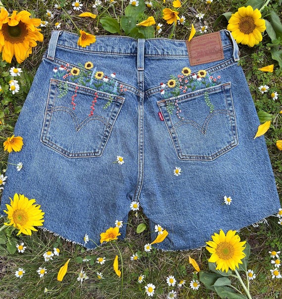 Size 29 Hand Embroidered Levis 501 High Waisted Shorts - Etsy