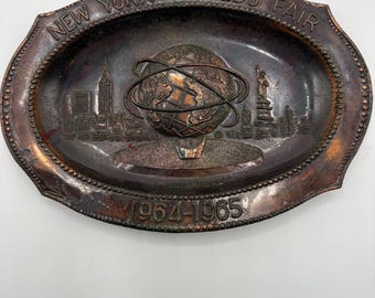 Vintage 1964-1965 New York World's Fair Souvenir Ashtray