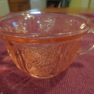 Circa 1930&#39;s Federal Glass Sharon aka Cabbage Rose 2-3/8&quot; Pink Cup. Awesome Undamaged Condition. No Cloudiness or Wear.