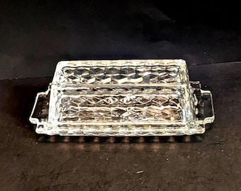 Mantequera Fostoria AMERICAN de 1/4 de libra. En perfecto estado. N.° de inventario 0868A