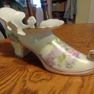 Opaque China Shoe, Whimsey. Pink Flowers and Greenery. Gold Stripe Accents. Marked with Gold Fleur De Lis and &quot;Limoges&quot; on Underside. Nice!