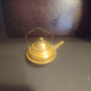 Early 20th Century Child&#39;s Brass 2-1/4&quot; Teapot. Hand-Soldered Connections. Great Shape for the Age!  INV#0457
