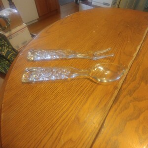 1970&#39;s Wexford Glass 9-5/8&quot; Salad Utensil Set. Undamaged and Crystal Clear!  INV#1380