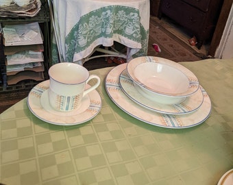 1989-94 Noritake New Decade "Marble Canyon" 5-pc Place Setting. All Undamaged and Unused! See Full Description. Priced to Sell! INV#1766