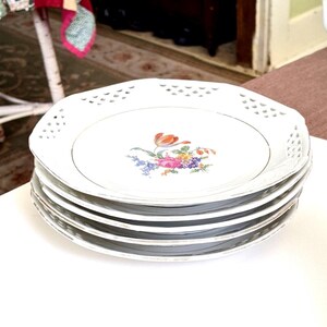 Five (5) Mid-Century Schwarzenhammer US Zone Germany 7" Hand Painted Plates, 3 Floral Designs, All Different. Some Edge Gold Wear. INV#1157