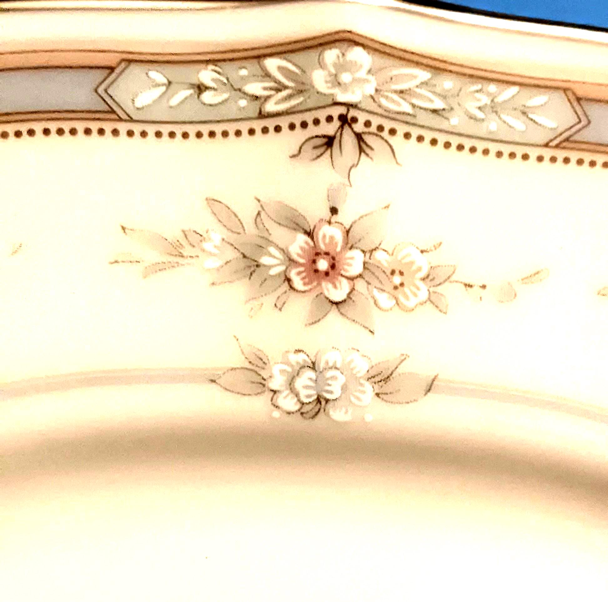 Lot de 4 assiettes ARC FRANCE Provincial en opaline - Label Emmaüs