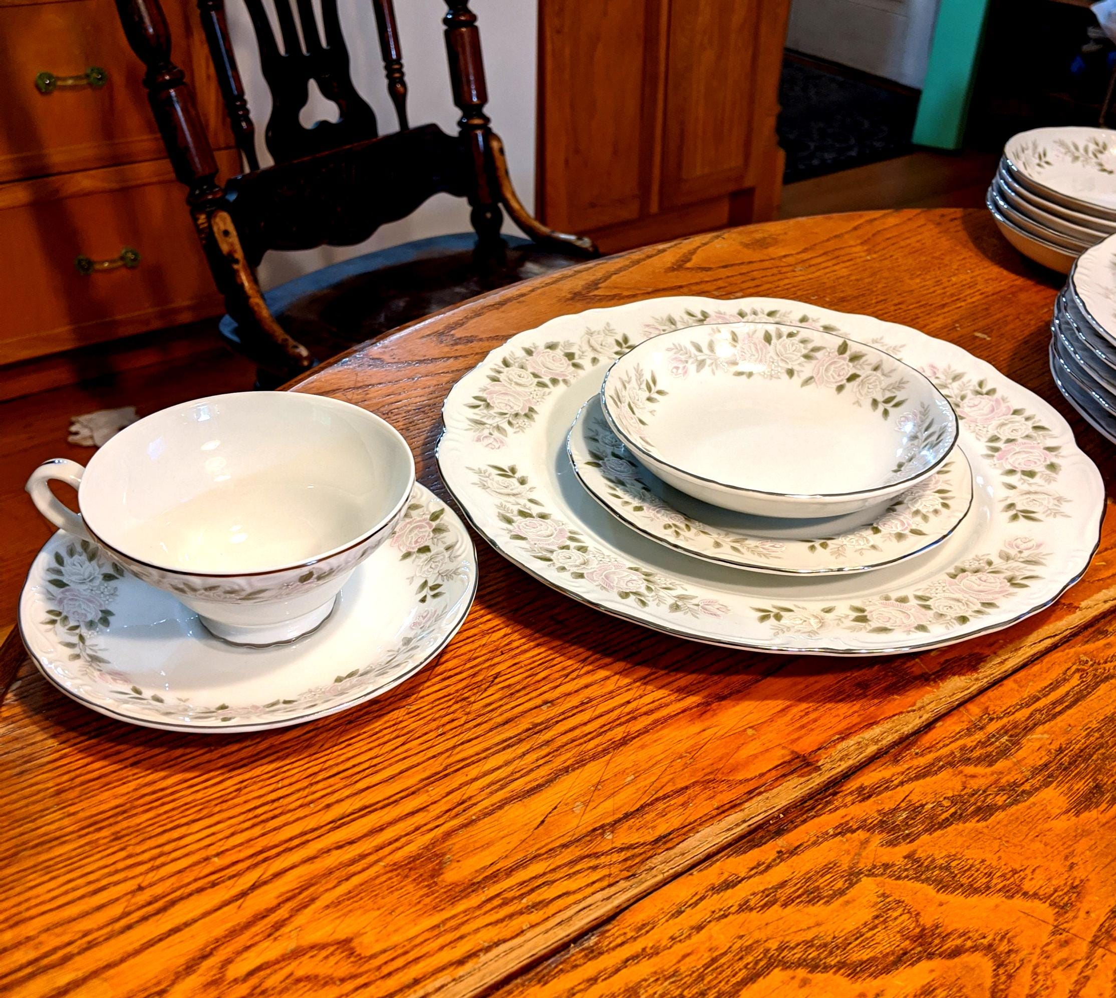 Porcelain dinnerware - Etsy 日本