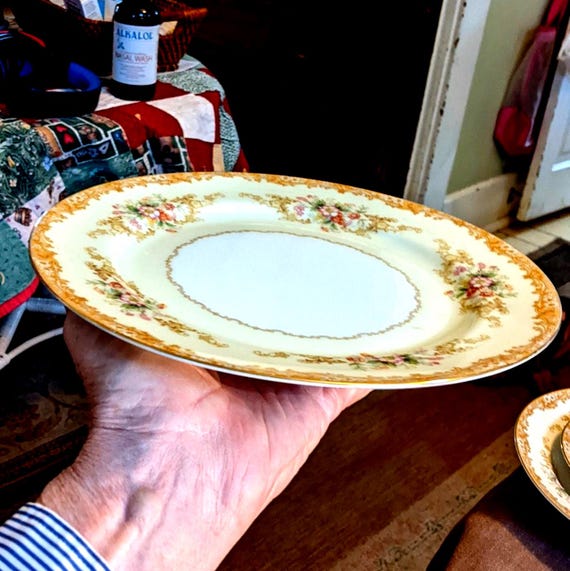 Circa 1930's Noritake Morimura Cereus 7 Pc Place Setting. All