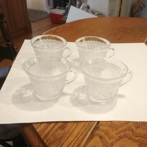 Four (4) Circa 1925-85 Indiana Glass Co. Sandwich Footed 2-5/8 Cups. All in Great Undamaged Condition. INV#1359
