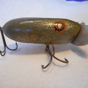 Vintage Hand Painted Wood Surface Wobbler Fishing Lure. Original Condition. Nice!