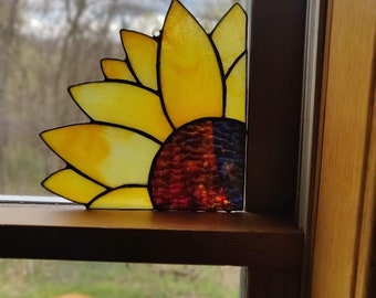 9" Stained Glass Corner Sunflower