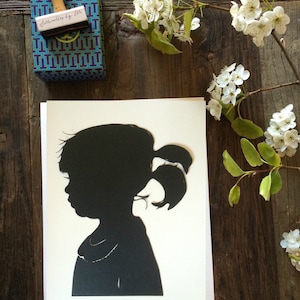 Custom Hand-Cut Silhouette Portrait - Personalized Family Keepsake Art Silhouettes by Elle