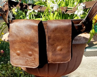 Leather pouch - Leather waist bag - men's bag - women's bag - Italian leather - handmade.