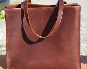 Leather tote - Wide leather bag - leather shopping bag - Italian leather women's bag - entirely handmade.