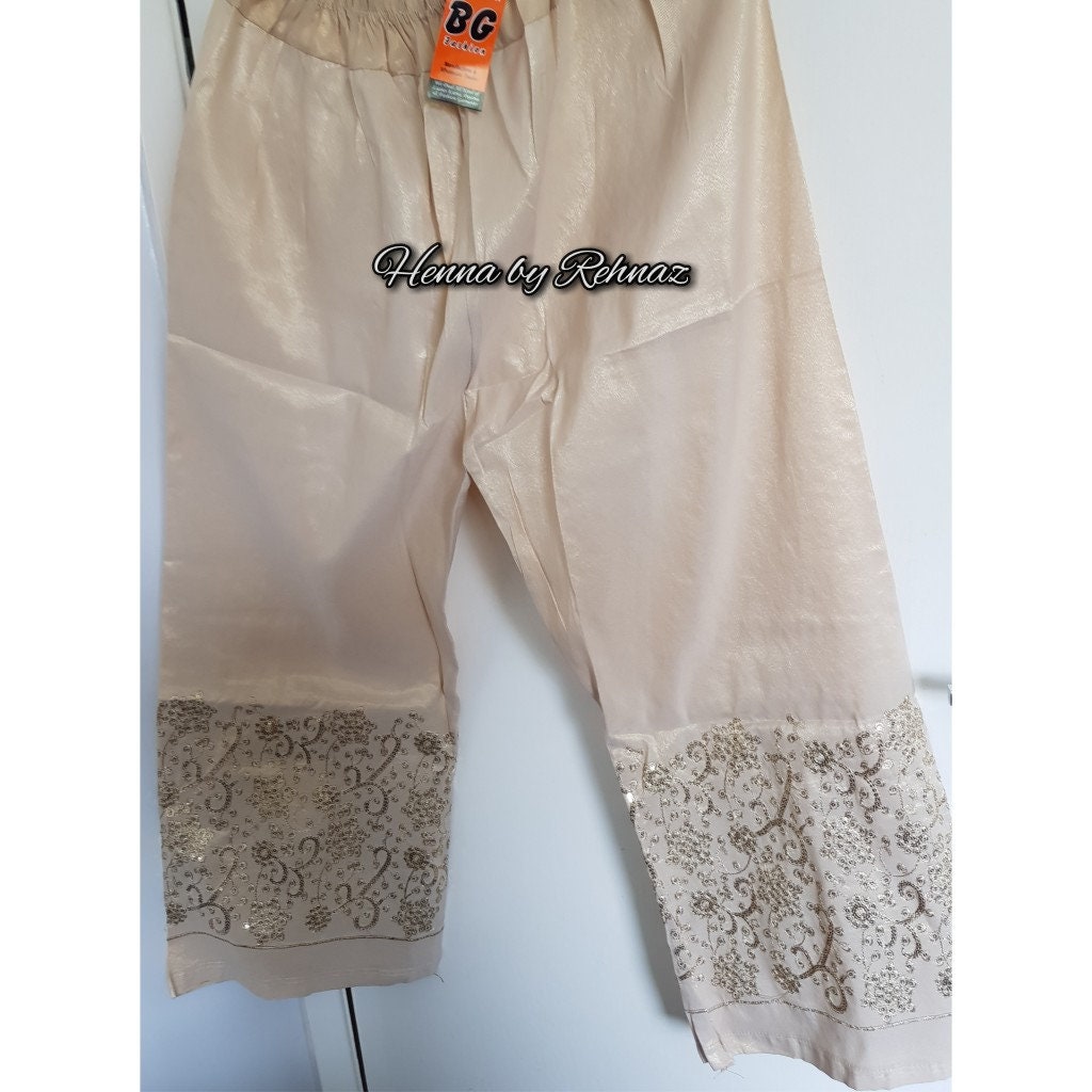 28 Capri trousers designs pakistani ideas  trouser design womens pants  design designs for dresses