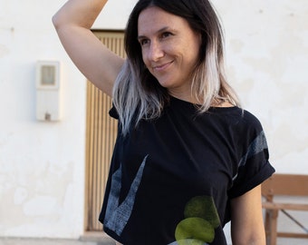 Cropped illustrated t-shirt, organic cotton t-shirt,  black short t-shirt, ethically made t-shirt - Strange Land - Crop