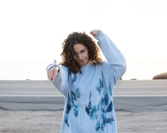 Blue Storm - Blue Long / Hand-painted organic cotton sweatshirt / Abstract print