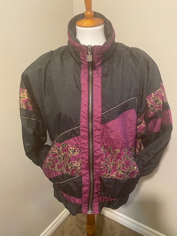 Vintage 80s/90s Lightweight Windbreaker By: Active