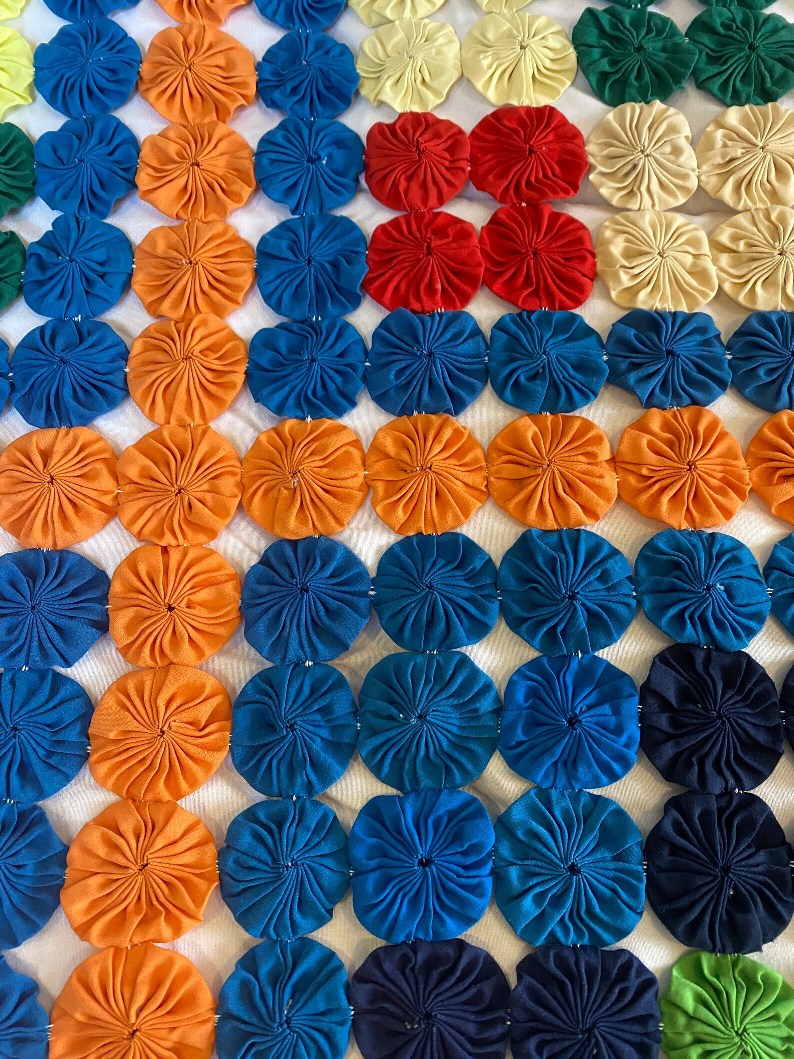 Handmade YoYo Quilt 92x104. Unfinished Etsy