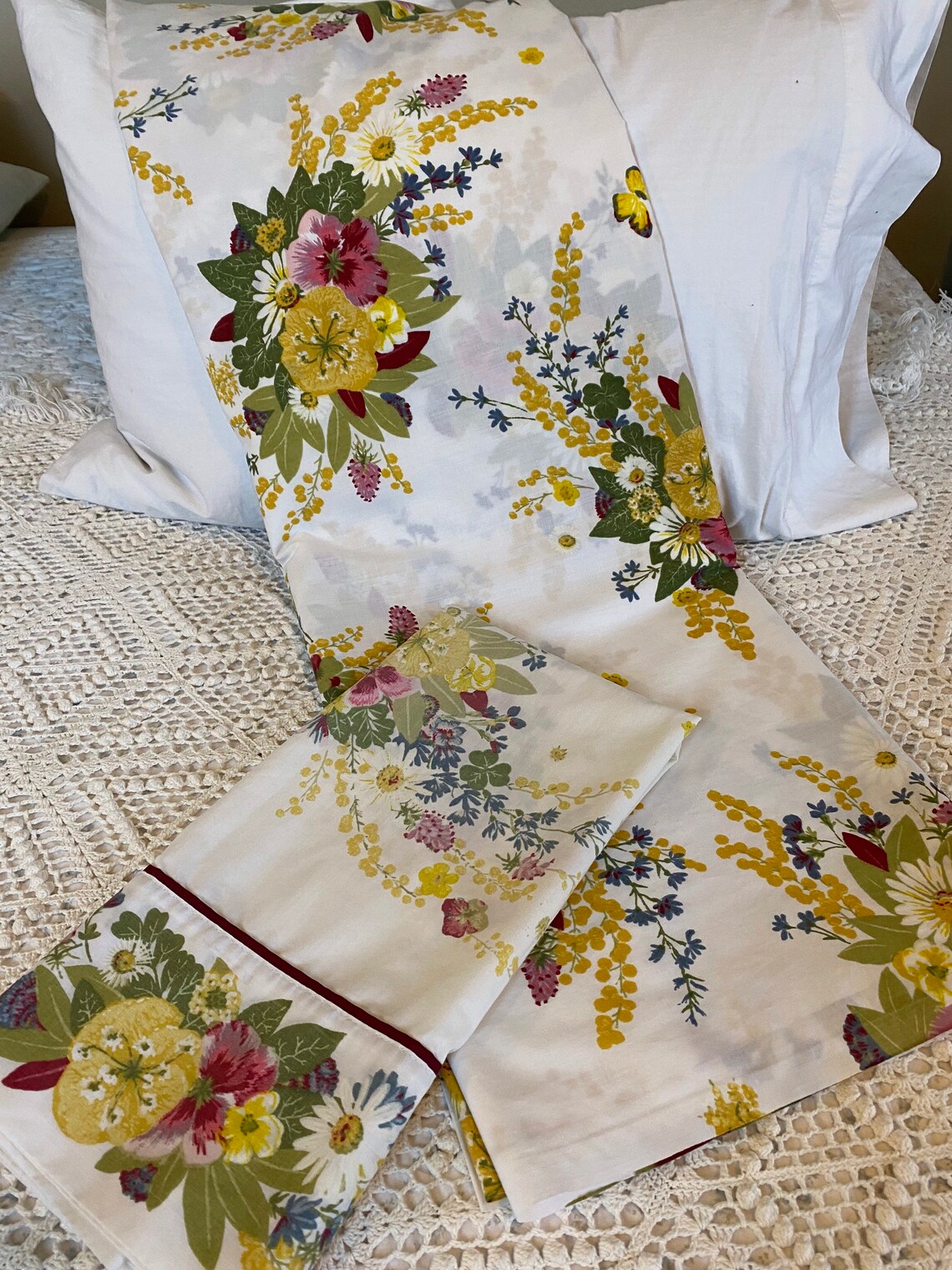 Vintage 90s Floral Queen Flat Sheet With Pansies and Daisies. Etsy