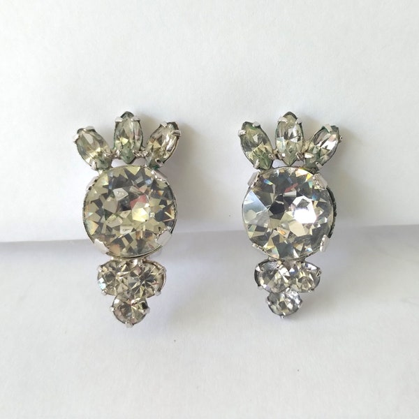 Eisenberg Rhinestone Earrings, Eisenberg large rhinestone clip on earrings, silver rhinestone earrings, eisenberg jewelry