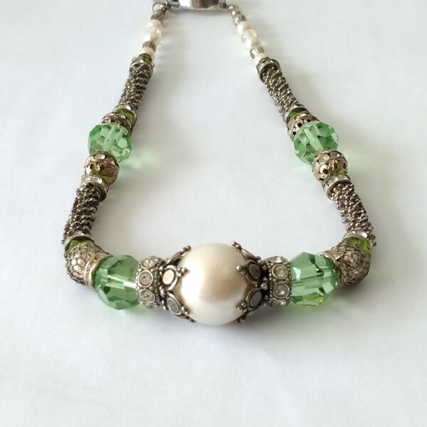 Modernist Silver Bead Faux Pearl Green Crystal Rhinestone Bead Choker Jeweled 925 Silver Box Clasp Crystal Bead Statement Necklace