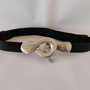 Chico's Adjustable Black Belt Size Small | Silver Abstract Interlocking Statement Buckle | Y2K Chunky Stretch Waist Belt | Boho Accessory