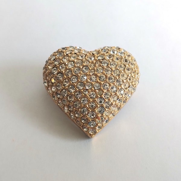 Hattie Carnegie Pave Crystal Heart Brooch, Gold Plated Pave Crystals Hattie Carnegie Crystal Heart brooch  for Women