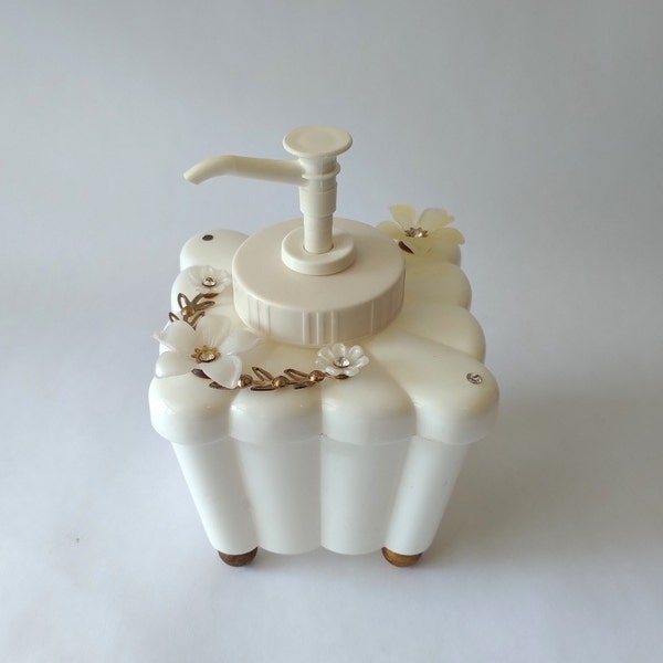 Vintage Soap Dispenser - Etsy
