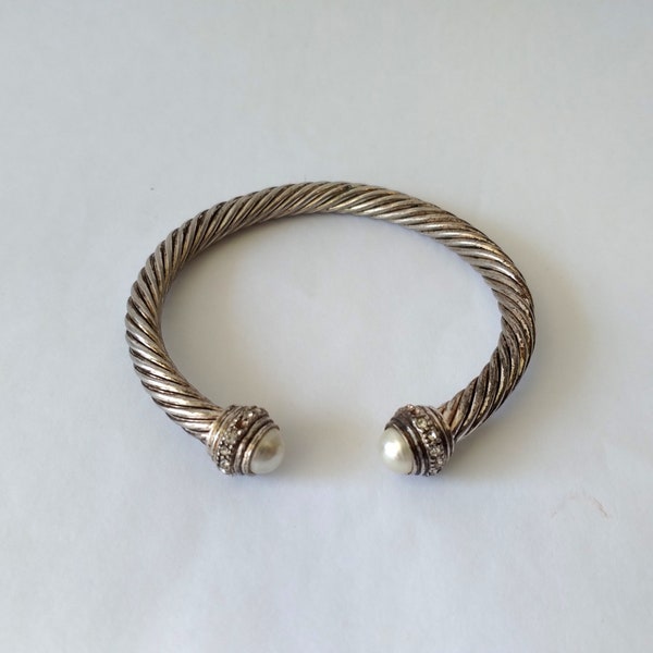 Faux Pearl Twisted Cable Cuff Bracelet, Vintage Cable Cuff Bracelet for Women