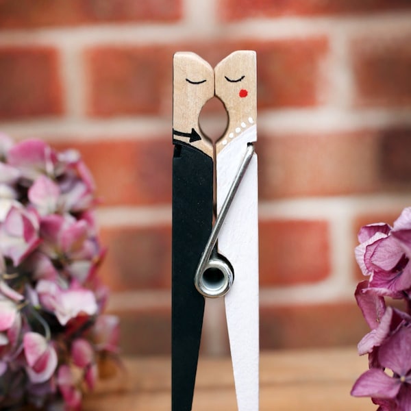 Maxi wedding peg, Wedding centrepiece, Bride and groom, Mr&Mrs, Wedding Card holder, Rustic wedding centerpiece,Table handmade decoration