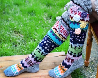 Overknee Socken, handgestrickte Socken, bunte handgemachte Socken, Overknee Socken, Einzigartige Damensocken, Hippie Socken