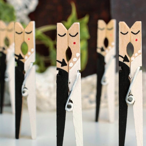 5 Wedding name holders, Mr and Mrs table decoration, Wedding table decoration, Table numbers, Card holder wedding, Wedding favours