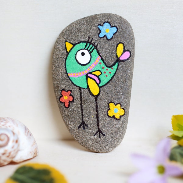 Hand painted stone, Painted pebble, Decorated stone-bird, Stone art, Rock art