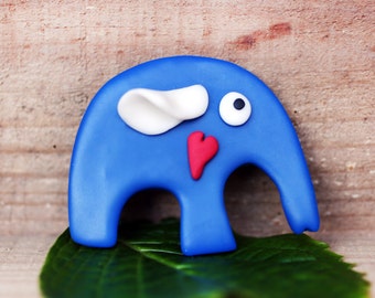 Magnet Elephant, Polymer clay magnet, Elephant Fimo magnet with heart, Little gift animal