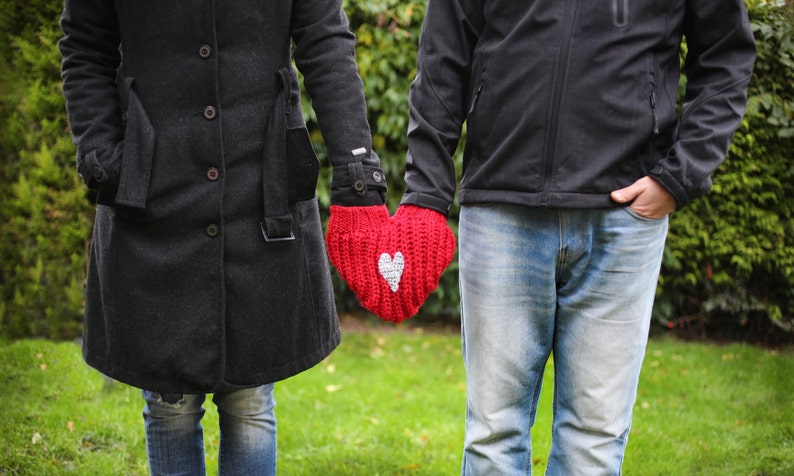 Mitten for him and her, Wedding gift, Couples mitten, Gift for the couple, Anniversary gift, Heart smitten glove image 1