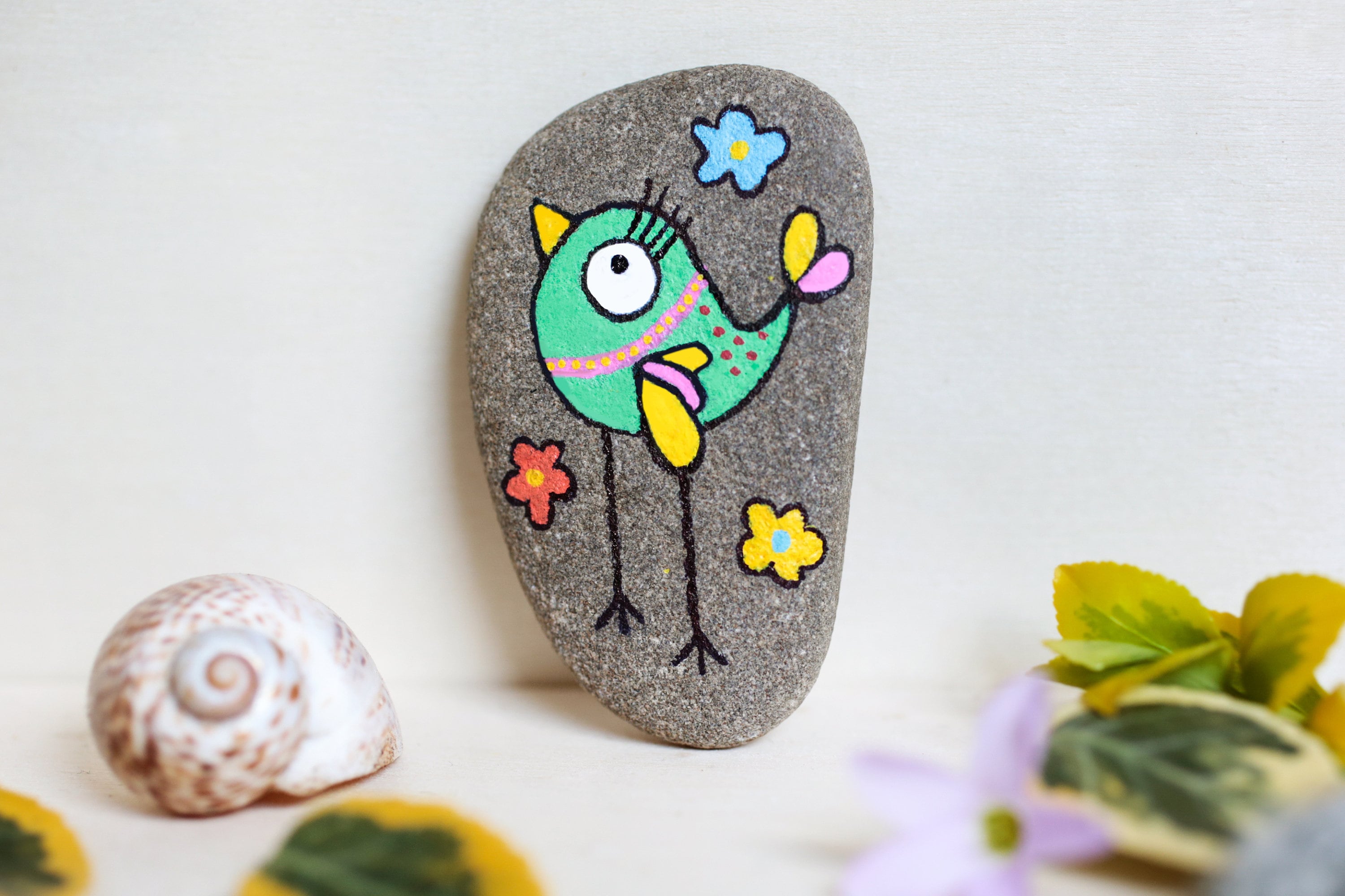 Hand painted stone, Painted pebble, Decorated stone-bird, Stone art, Rock art