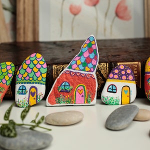 Hand painted stone, Pebble art, House decor, Home decoration, Tiny house, Painted pebble, Cute house picture, Stone art, Painted house stone
